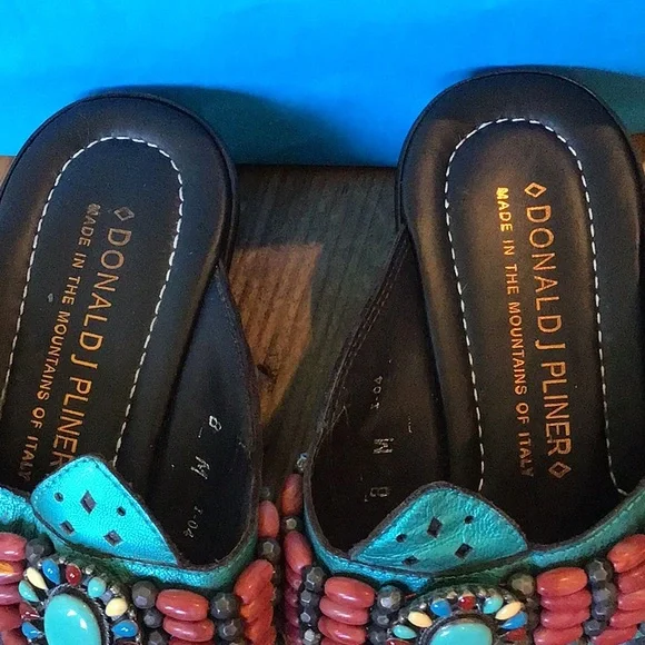 Donald J Pliner Sandals size 8 M - Picture 3 of 15